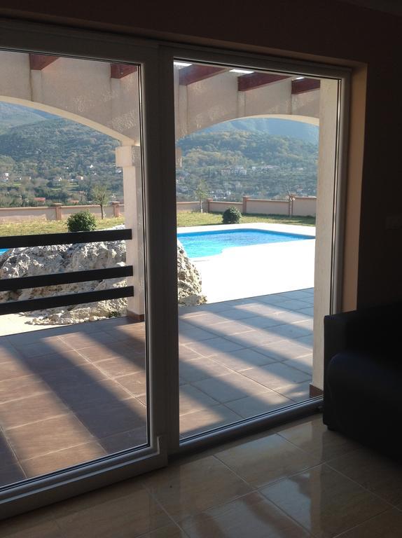 Villa Milena Herceg Novi Bilik gambar